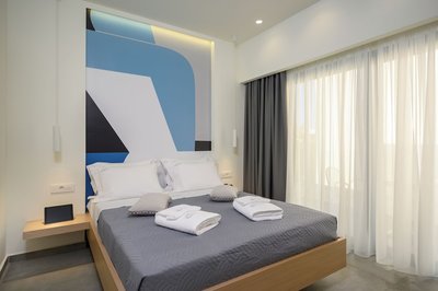 Athina Suites