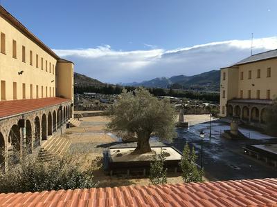 Albergue Pirenarium - Hostel