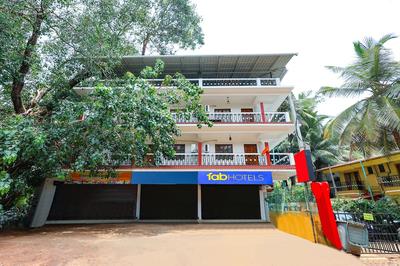 Via Pednekar Plaza