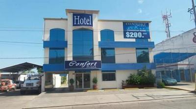 Hotel Confort Plaza & Suite