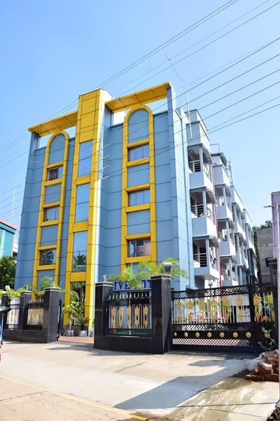 Live Hotel