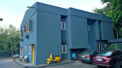 Yellow Door Apartments