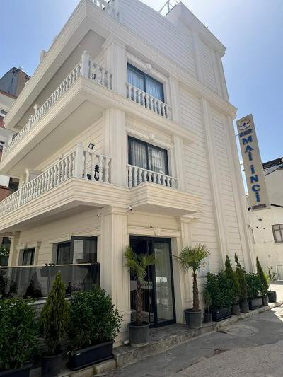 Ber Mai Inci Hotel