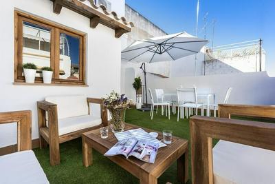 Big House for 7 pax With Private Terrace in the Center. Galera Terrace