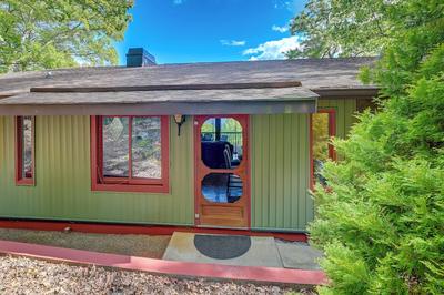 Stunning Franklin Cabin w/ Deck & Mountain Views