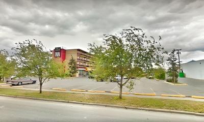 Town and Country Hotel