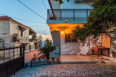 On the Beach - Akroyali Family Home