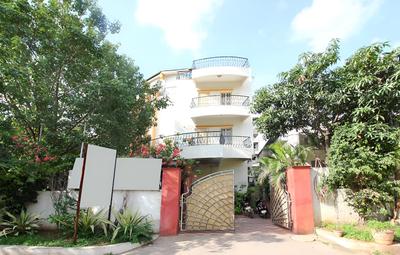 OYO 18488 Hallmark Begumpet