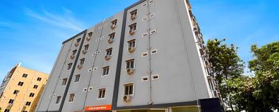 FabHotel Broholic Suites I