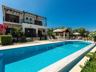 Villa Pyramus