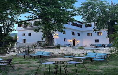 Kenta Mountain Hotel