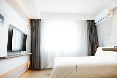 Magnotel Hotel of  Commercial Street Yulong Road Binhai Yancheng