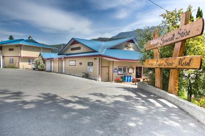 Bathgate Resort and Marina