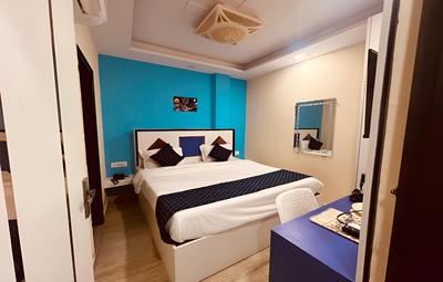 Hotel Metro View Adarsh Nagar Metro