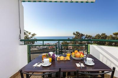 Rentcostadelsol Malaga-El Palo