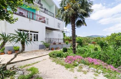Apartments Sutvid
