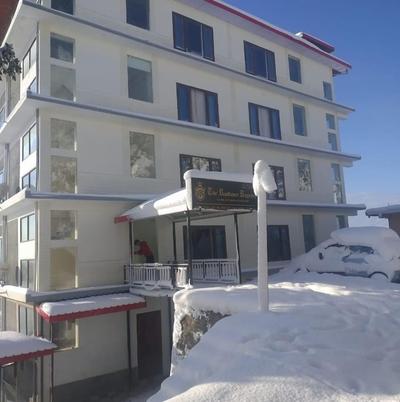 The radiance Premium Hotel- chail kufri