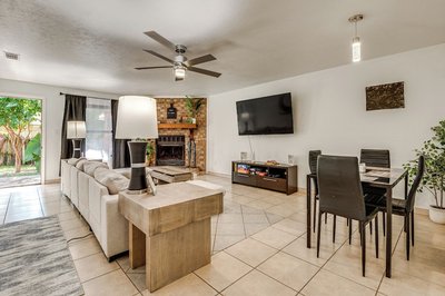 Group-friendly Rental 5 Mi to Dtwn Tallahassee!