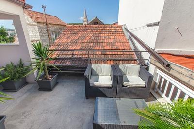 Apartments Jaksa