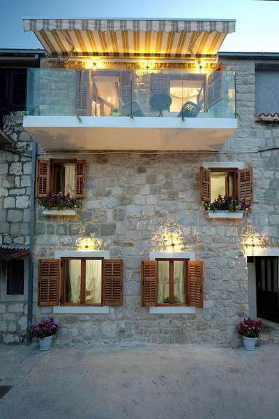 Luxury View Marjan