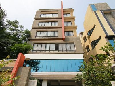 OYO 9647 Hotel MVV Bhavan