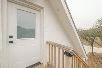 Scarlet Ridge Retreat - Near Wineries & DT Austin!