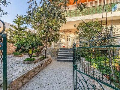 Alluring Cottage in Porto Rafti With Balcony