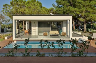 Room in Villa - 4rosesvillas - Blue Rose Villa