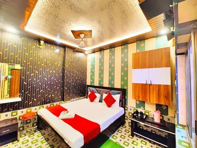 Hotel Nirmala Palace Ayodhya