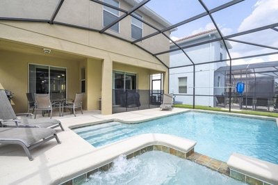 Family Pool Home Near Disney!! Modern Decor, Bbq ,resort W/ Tons Of Amenities! 6 Bedroom Home