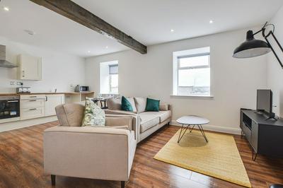 Host Stay Canalside Lofts Apartment