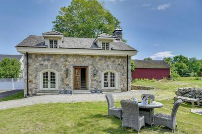 French Château Near Beaches, Mystic & Casinos!