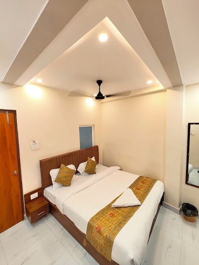 Hotel BN&K Grand Varanasi