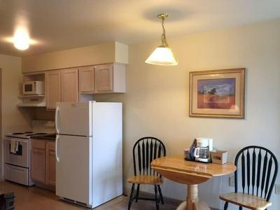 All Suites Inn Budget Host