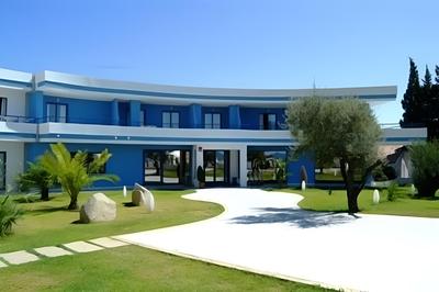 Hotel Club Cala Longa