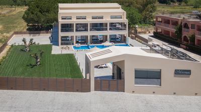 Mystique Luxury Suites & Maisonettes