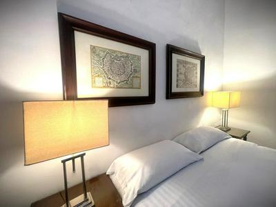 dHomes - Apartments and Rooms - Room 102