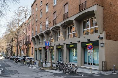 Piazza de' Calderini Apartment