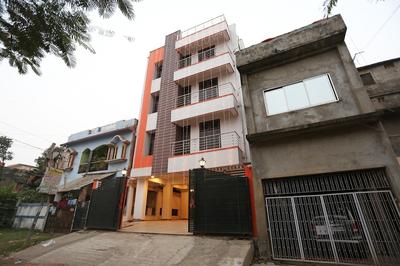 OYO Flagship 22740 Near Anisabad Golambar