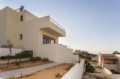Luxurious Rikas Villa