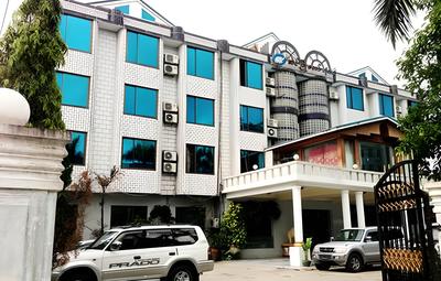 Royal White Elephant Hotel