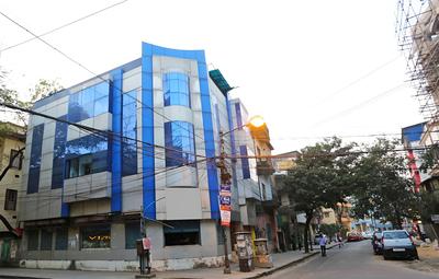 OYO 11888 Rasbehari Avenue