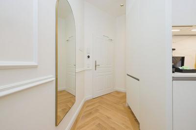 RAFAEL KAISER - Signature Apartments