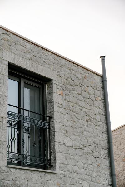 Irissa Suites