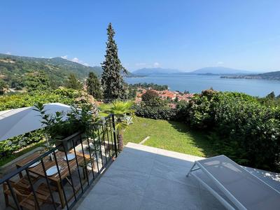 Verbano Boutique Apartment in Meina With Lake View