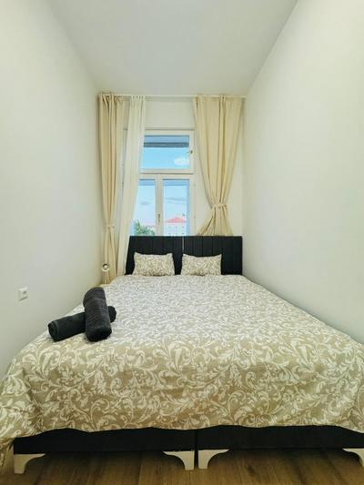 Stylish 4BR Apt Near Westbahnhof