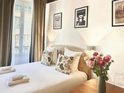 RESIDENCE DES HALLES - APPARTHOTEL