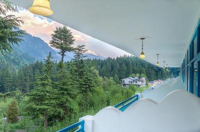 Treebo Trend Celebriti Manali