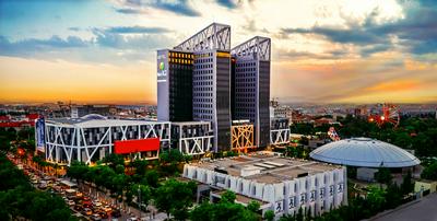 Park Mall Hotel & Conference Center