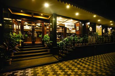 Seasons Hotels & Resorts